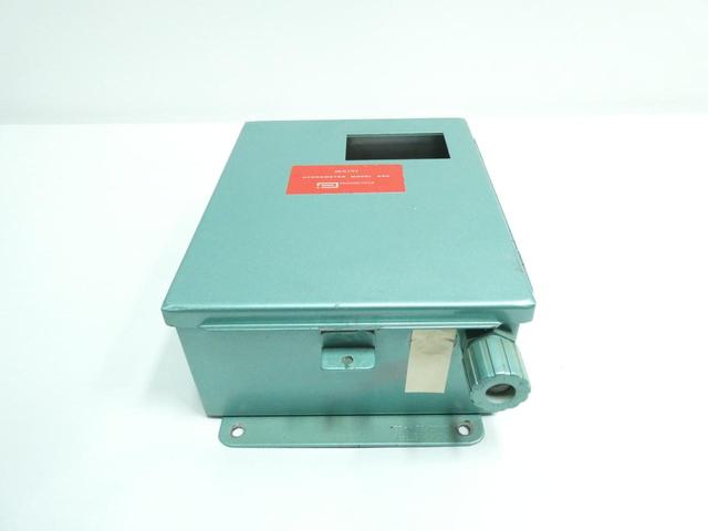 PANAMETRICS 550-10H-07 SENTRY HYGROMETER 120V-AC