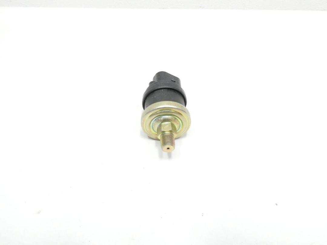 HOBBS 77033-35-NO PRESSURE SWITCH