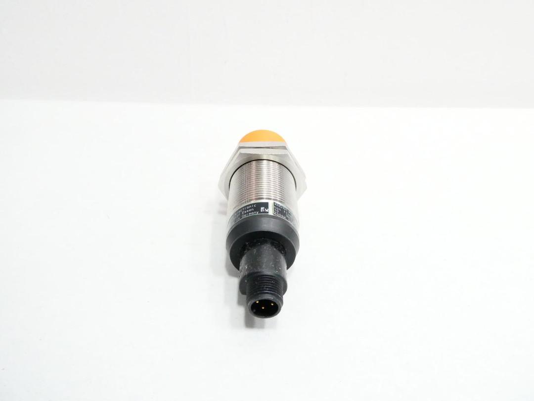 IFM EFECTOR KN5101 KNM30NUAFPKG CAPACITIVE SENSOR 10-36V-DC