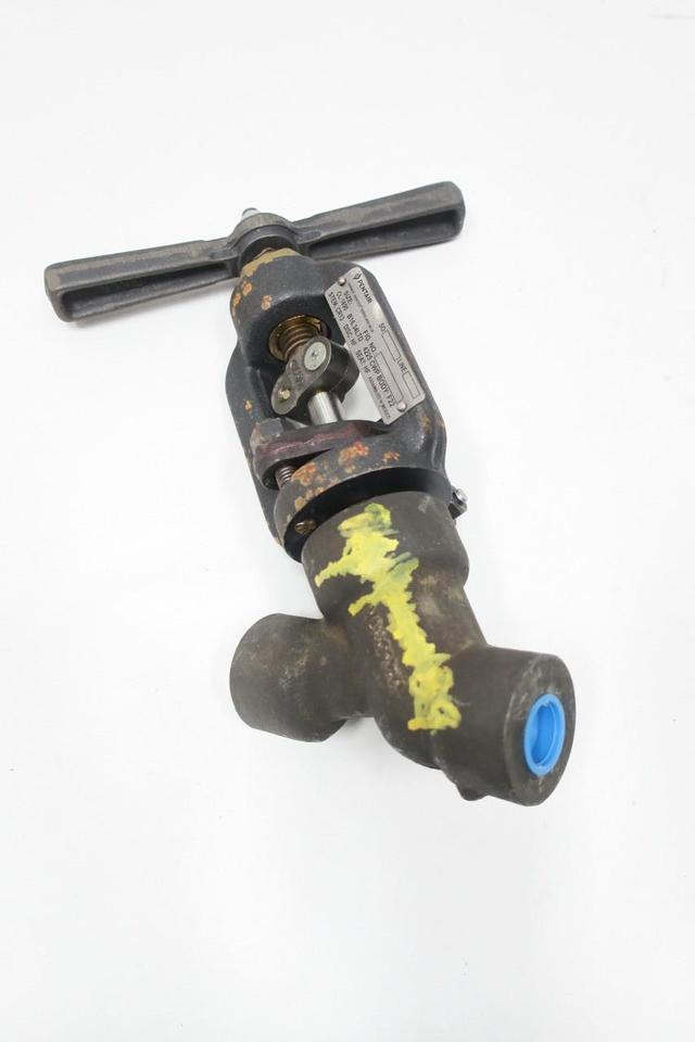 PENTAIR 4002W MANUAL STEEL SOCKET WELD GLOBE VALVE 1/2IN 1690
