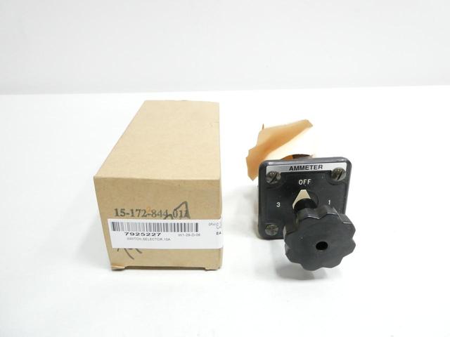 SIEMENS 15-172-844-011 SELECTOR SWITCH 4 POS 120-600V-AC 125V-DC