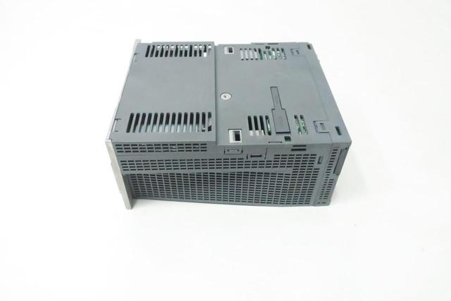 MITSUBISHI MR-J4-200B-RJ SERVO DRIVES AND AMPLIFIER 200-240V-AC 170V-AC 3PH 2KW