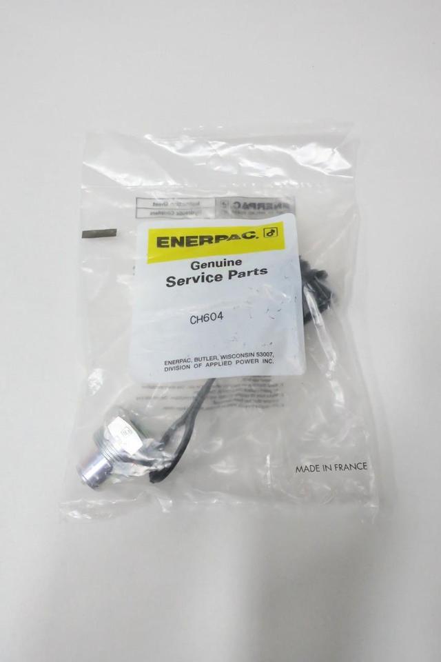 ENERPAC CH604 MALE HYDRAULIC COUPLER