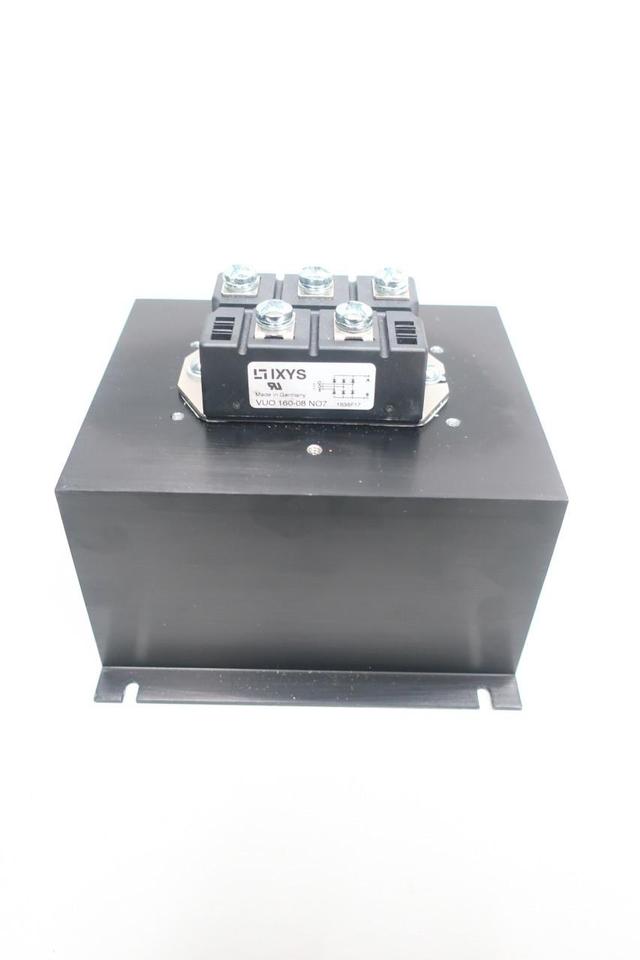 CRYDOM HS053 SOLID STATE RELAY W/ HEATSINK