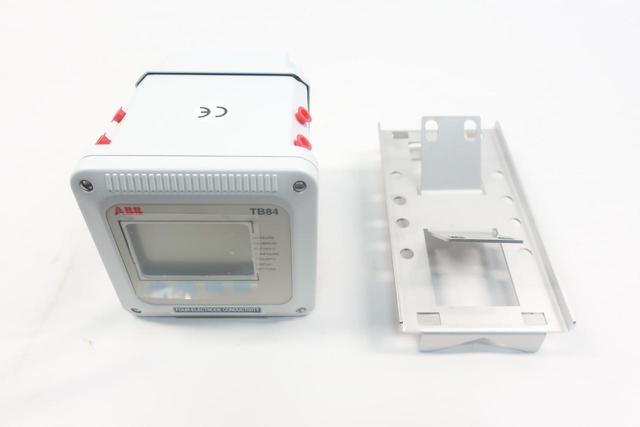 ABB TB84EC2000120 CONDUCTIVITY ANALYZER 110-240V-AC