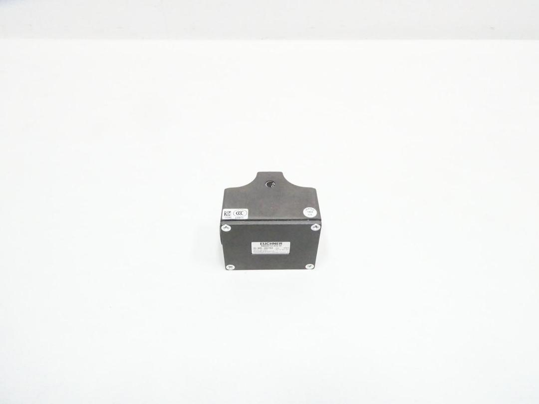 EUCHNER SN04D12-502-M LIMIT SWITCH 230V-AC