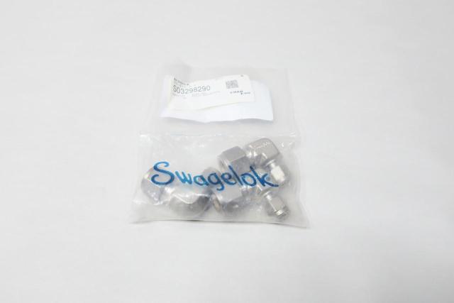 PACK OF 3 SWAGELOK SS-810-9-4 STAINLESS PIPE ELBOW 1/2IN TUBE X 1/4IN TUBE