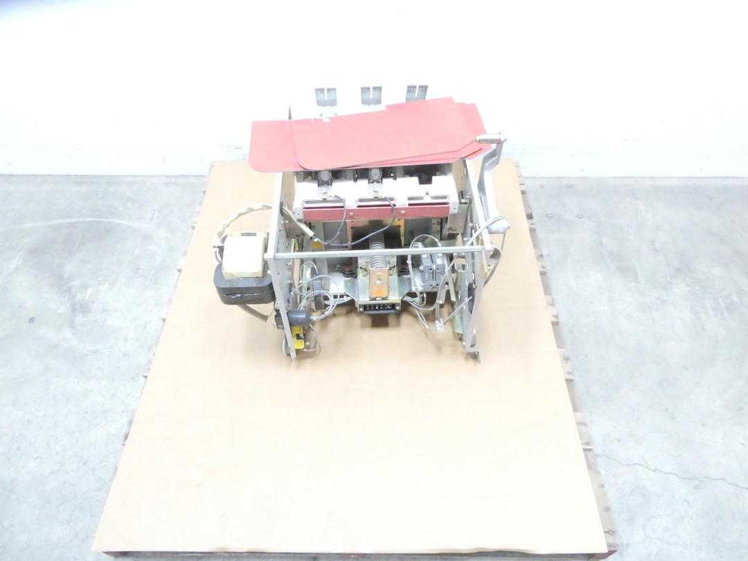 CUTLER HAMMER SJA25VW430 VMAN3FN4A1-T1 VACUUM CONTACTOR 5000V-AC 360A AMP 1300VA
