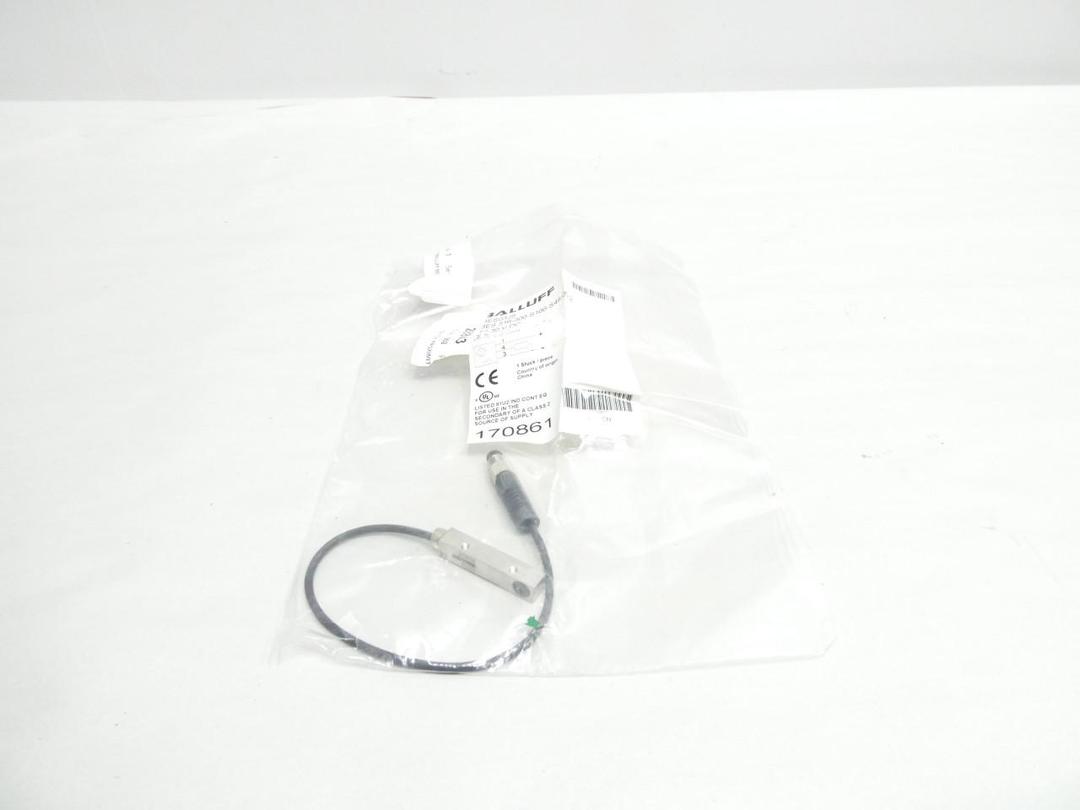 BALLUFF BES03J9 PROXIMITY SWITCH 10-30V-DC
