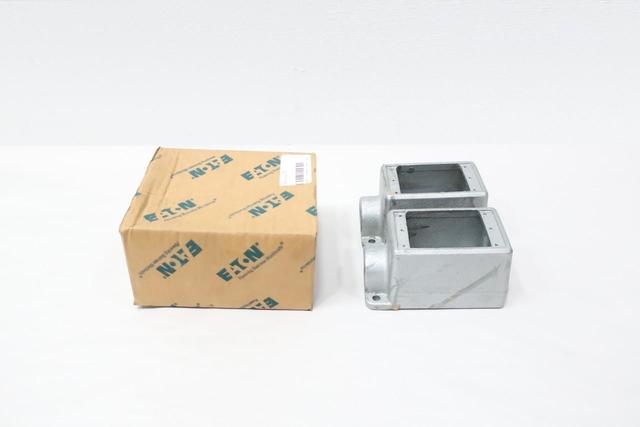 BOX OF 2 CROUSE HINDS FD3 IRON SINGLE GANG BOX 1IN