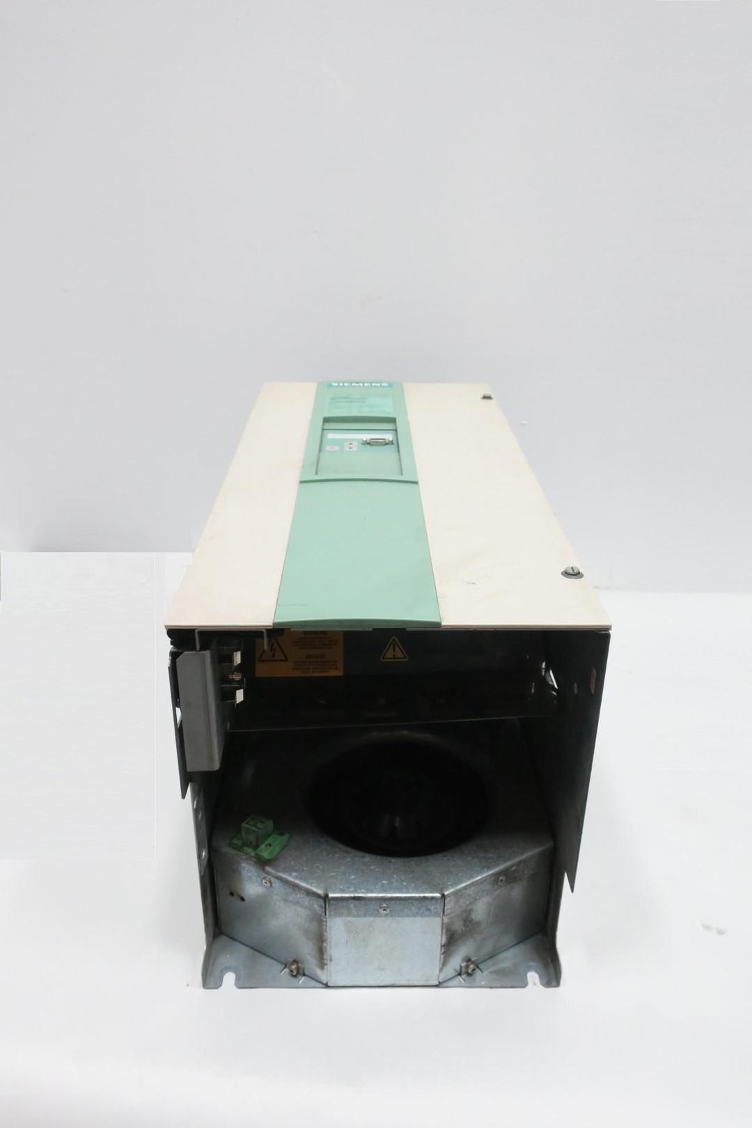 SIEMENS 6RA7082-6FV62-0-Z SIMOREG DC-MASTER DC CONVERTER 460V-AC 255A 500V-DC
