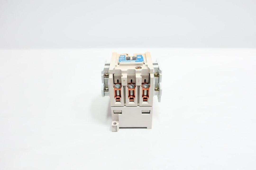 EATON AN16GN0 SIZE 2 AC CONTACTOR 120V-AC 45A AMP 25HP