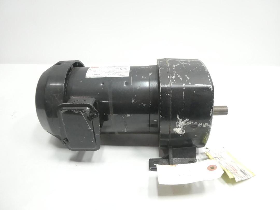 DAYTON 6Z404 GEARMOTOR 18RPM 3PH 1/3HP 208/230/460V-AC