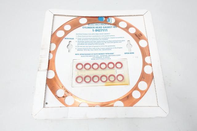 ELECTROMOTIVE 1-8427111 CYLINDER HEAD GASKET KIT