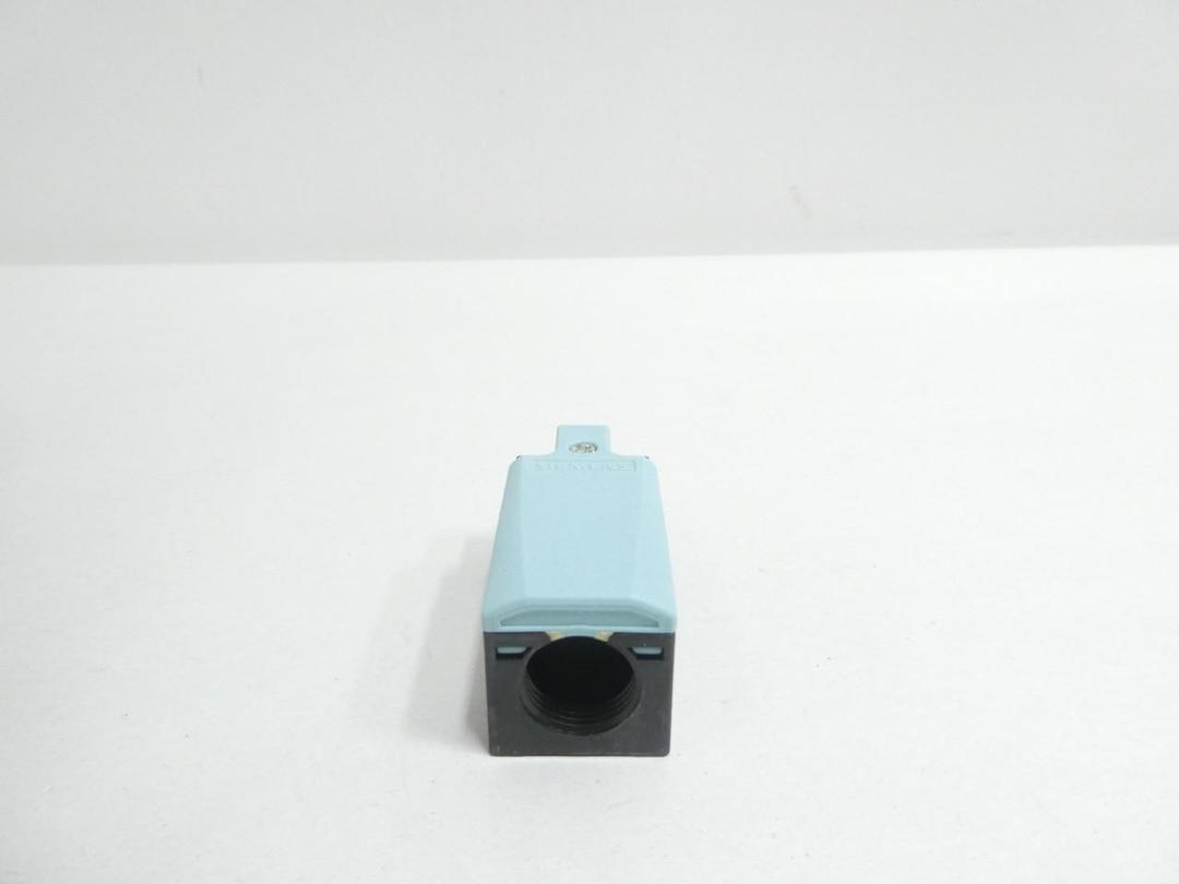 SIEMENS 3SE5 232-0HC05 POSITION SWITCH 400V-AC