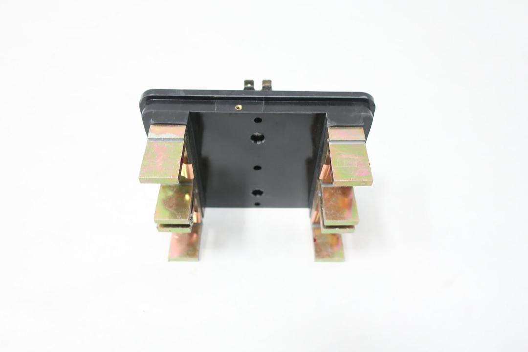 GENERAL MOTORS GM 1-08209956 CONTACT BASE ASSEMBLY