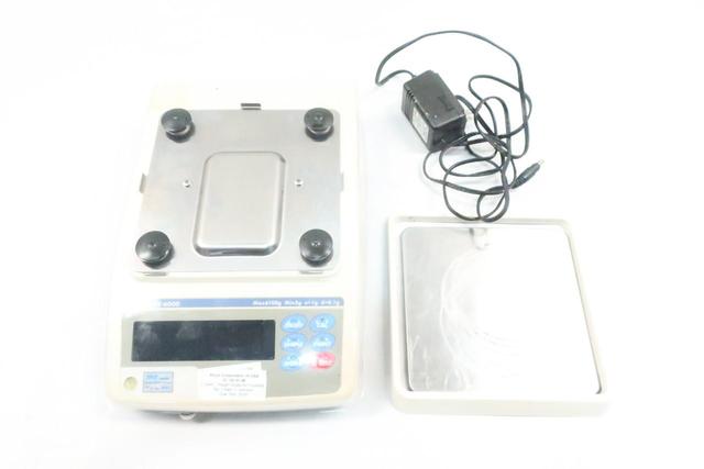A&D GX-6000 PRECISION LAB BALANCE 6100G