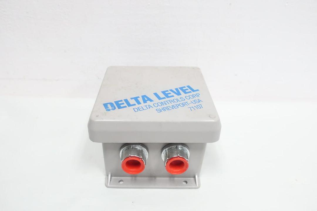 DELTA CONTROLS CORP 360-1-4E-N4X-QMA LEVEL TRANSMITTER