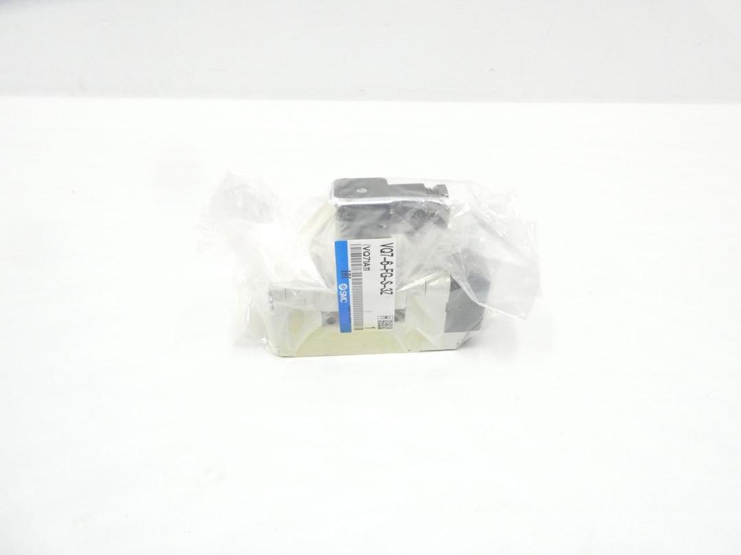 SMC VQ7-6-FG-S-3Z PNEUMATIC SOLENOID VALVE 1MPA