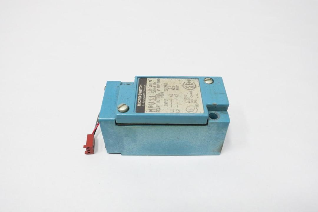 HONEYWELL MPV11 MICROSWITCH SWITCH AMPLIFIER BASE 120V-AC