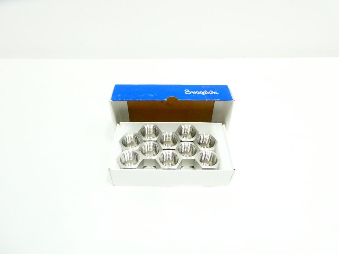 BOX OF 10 SWAGELOK SS-12-HCG STAINLESS PIPE COUPLING 3/4IN