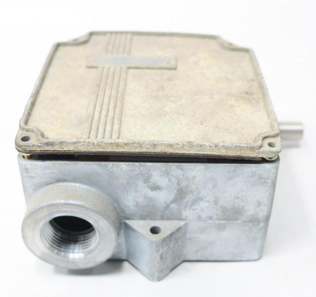 GENERAL ELECTRIC GE CR115E424101 LIMIT SWITCH 115/230/460/575V-AC 120/240V-DC