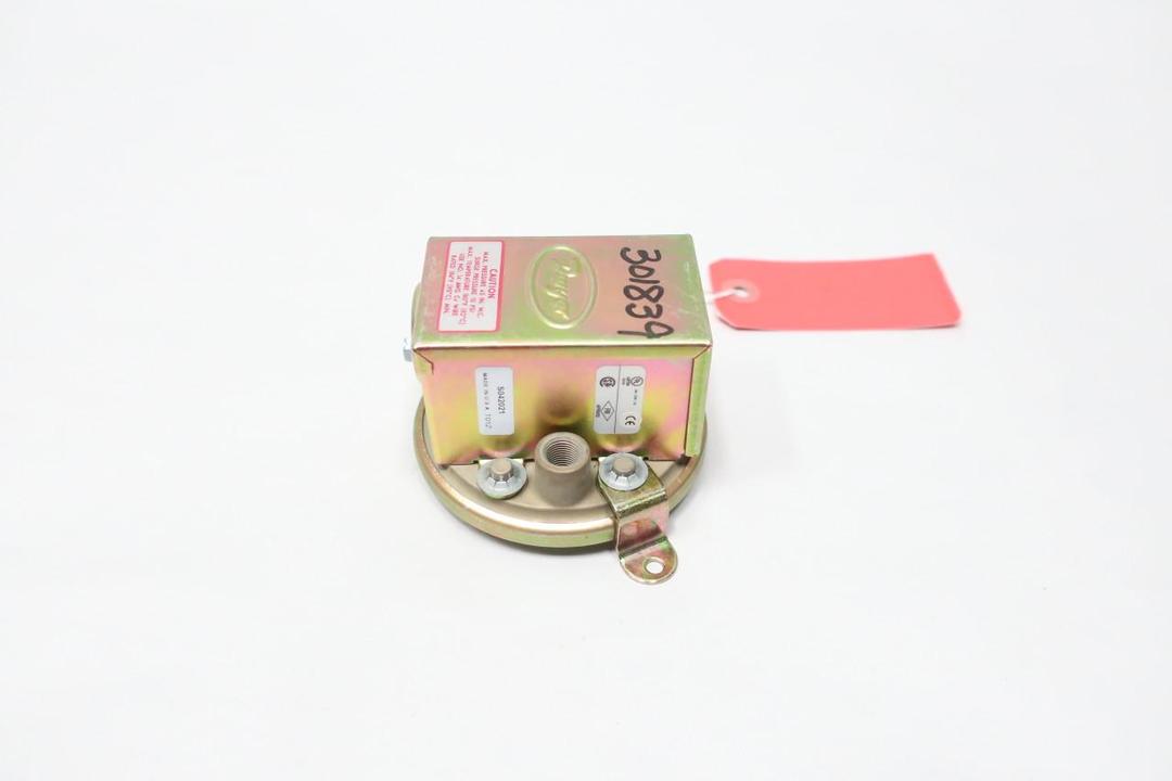 DWYER 1910-1-PRESET PRESSURE SWITCH 3/8IN 10PSI