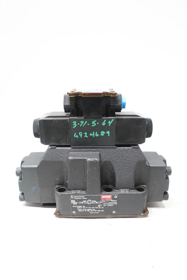 VICKERS 02-329117 DG5V-8-H-2C-M-FW-B-10 DIRECTIONAL VALVE 5000PSI 120V-AC