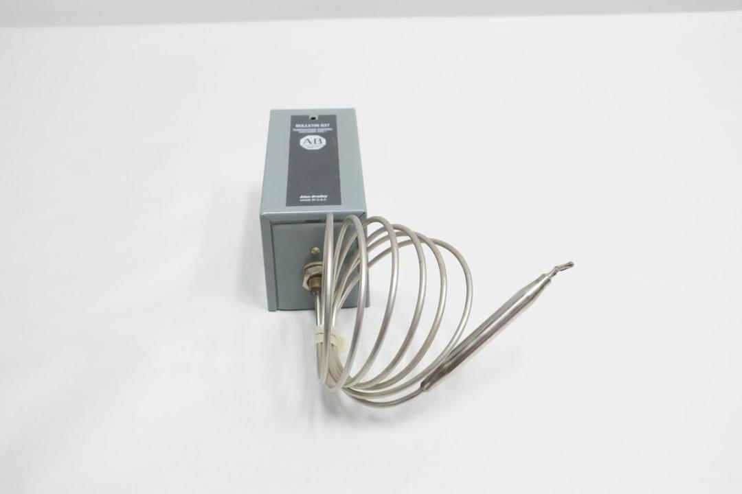 ALLEN BRADLEY 837-A6AX606 TEMPERATURE CONTROLLER 140-290F 24-600V-AC