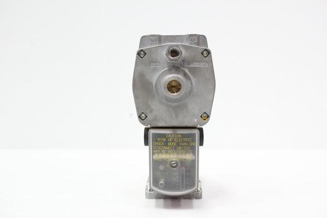 SIEMENS SKP55.012U1 GAS VALVE ACTUATOR 13.5VA 110-120V-AC