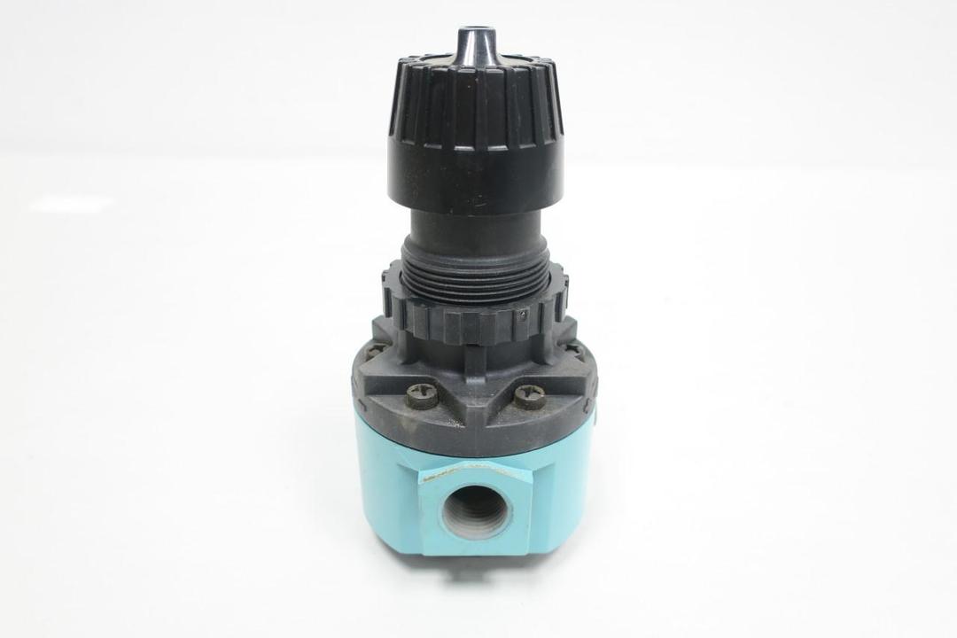 WILKERSON R26-04-000 PNEUMATIC REGULATOR 300PSI 0-125PSI 1/2IN NPT