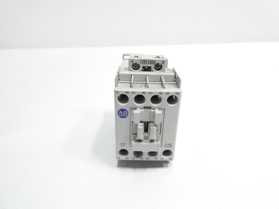 ALLEN BRADLEY 700-CF220D CONTROL RELAY 120V-AC