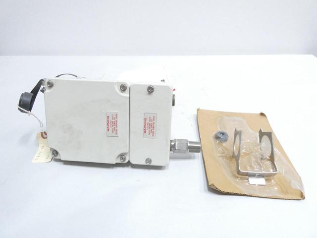 ABB 10D1476SH36PM29AY13A1112C2 FLOW METER .161GPM 1-1/4IN NPT