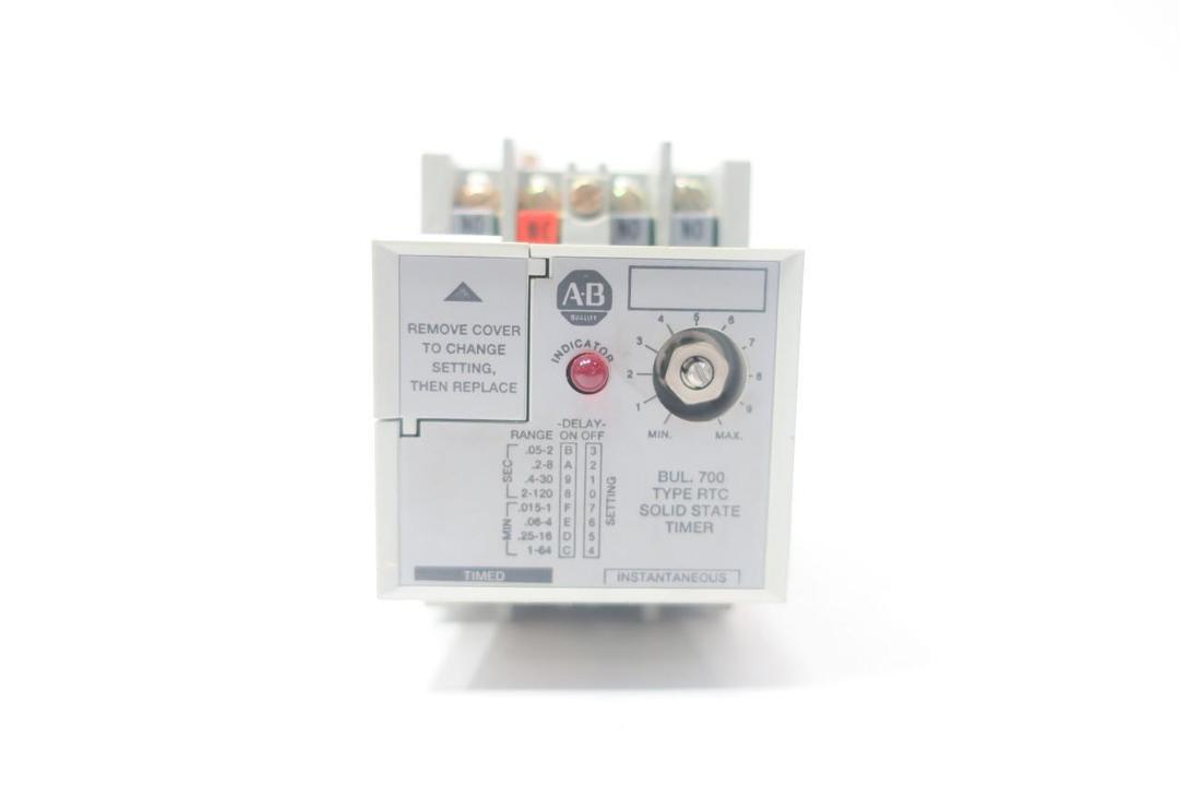 ALLEN BRADLEY 700-RTC20110U1 SOLID STATE TIMING RELAY 110/120V-AC 120V-DC