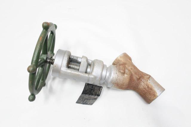 FLOWSERVE D36124F22 UNIVALVE MANUAL STEEL SOCKET WELD GLOBE VALVE 1/2IN 1690