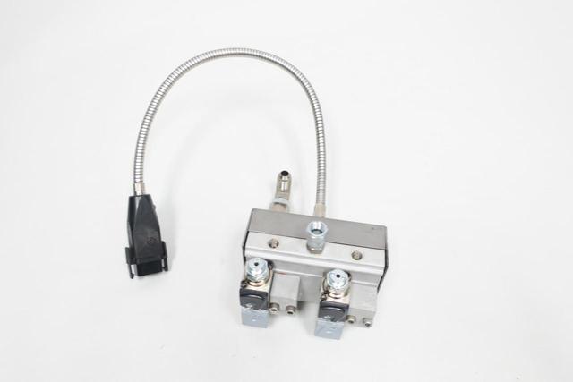 NORDSON XE97E02013 HOT MELT GLUE APPLICATOR 220/240V-AC
