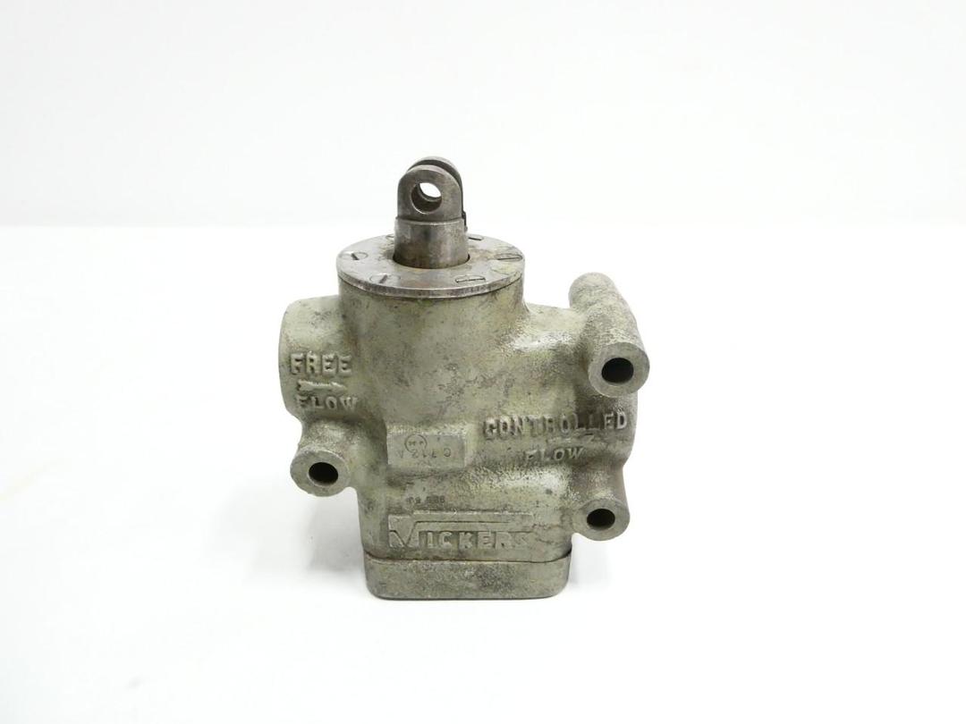VICKERS C712A 3/4IN NPT FLOW CONTROL HYDRAULIC VALVE