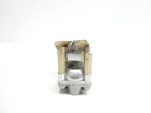 BARKSDALE 9022-M-JJ MANUALLY OPERATED DIRECTIONAL CONTROL VALVE 3/8IN NPT