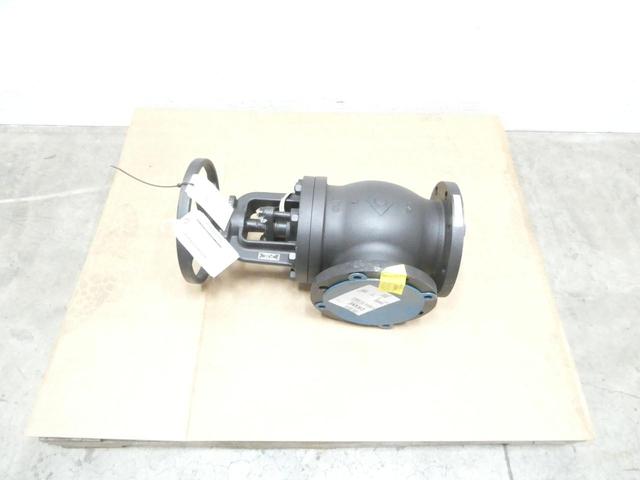 CRANE 353 MANUAL IRON FLANGED ANGLE VALVE 6IN 125