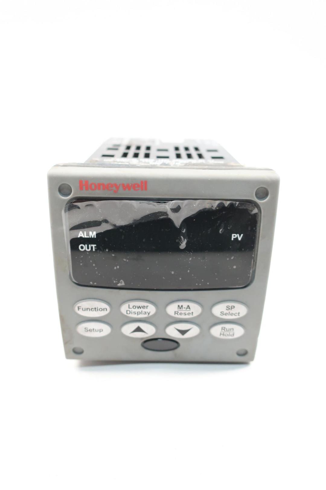 HONEYWELL DC2500-CE-0A0R-200-00000-00-0 TEMPERATURE CONTROLLER 0-55C 90-250V-AC