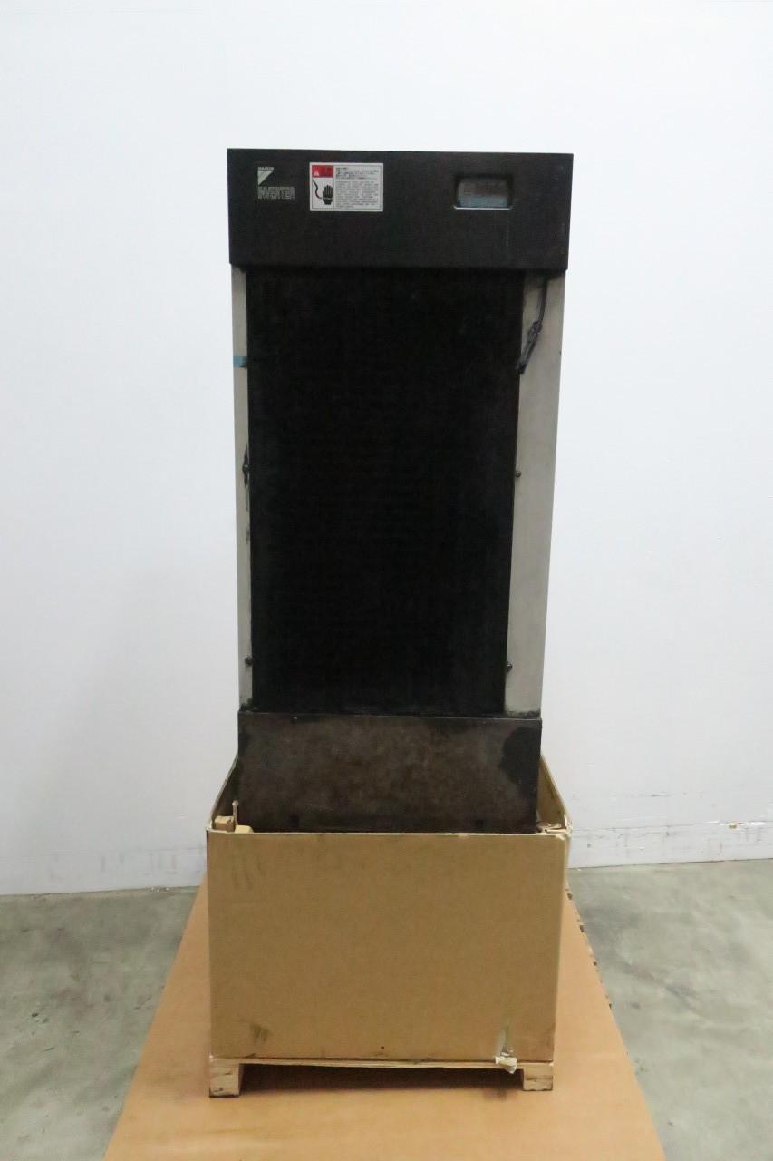 DAIKIN AKZJ908-C-D28N OIL COOLING UNIT 200/220V-AC 2.2KW