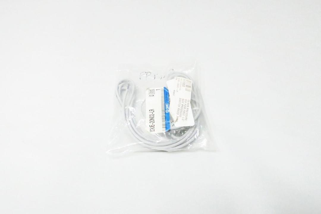 SMC IS10E-20N02-LR PNEUMATIC SOLENOID VALVE 100V-AC 100V-DC 0.7MPA