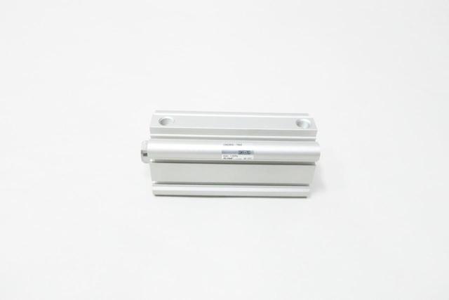 SMC CDQ2B32-75DZ DOUBLE ACTING PNEUMATIC CYLINDER 32MM 75MM 145PSI