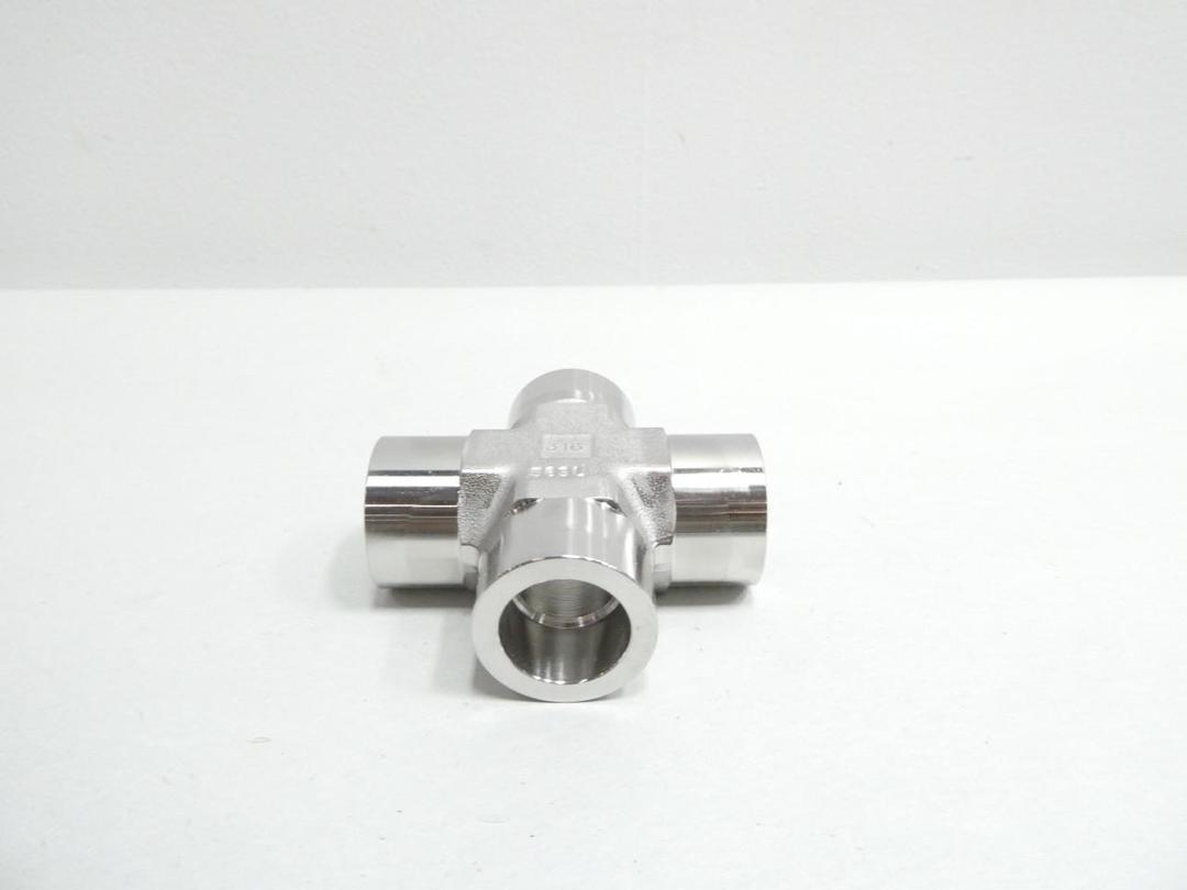 PARKER WELD-LOK 12 KW-SS CROSS WELD TUBE FITTING 3/4IN
