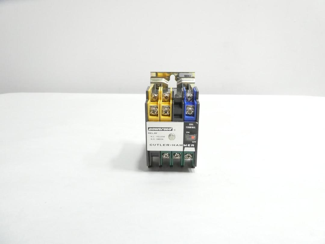 CUTLER HAMMER D40RB POWER RELAY 24-28V-DC