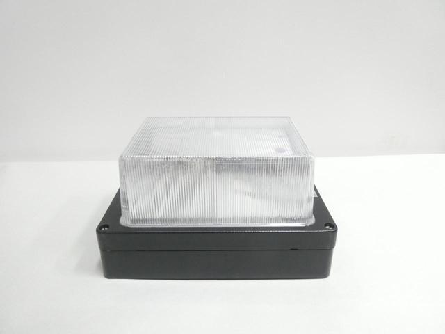 THORLUX PX 6486 PRISMALUX 200 TYPE N HEAVY DUTY BULKHEAD LUMINAIRE 100W 250V-AC