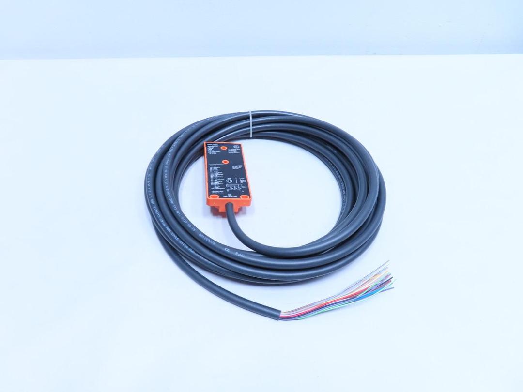 IFM EFECTOR EBC036 SPLITER BOX 10-30V-DC