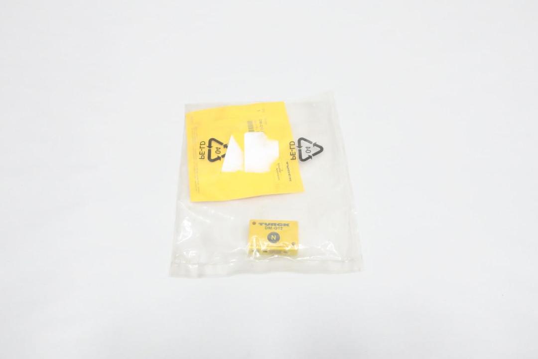 TURCK DM-Q12 6900367 PERMANENT MAGNET