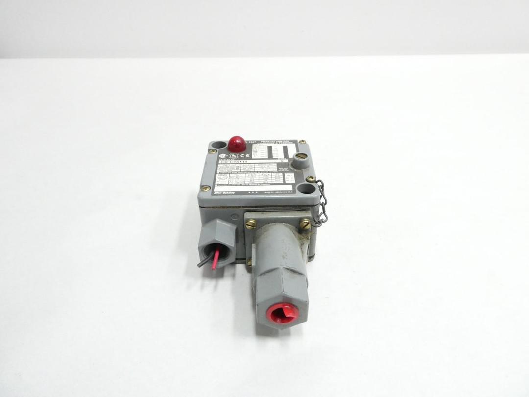 ALLEN BRADLEY 836T-T303JX15 PRESSURE SWITCH 175-650PSI 120-600V-AC 115-600V-DC