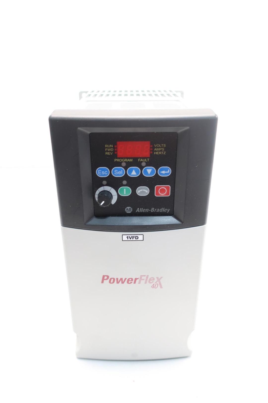 ALLEN BRADLEY 22B-D012N104 AC DRIVE POWERFLEX 40 380-480V-AC 0-400HZ 7.5HP